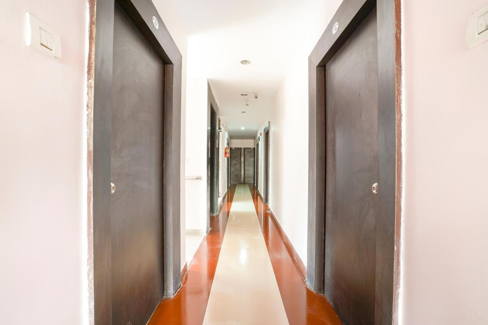 Spot On Sunshine Inn حيدر أباد المظهر الخارجي الصورة